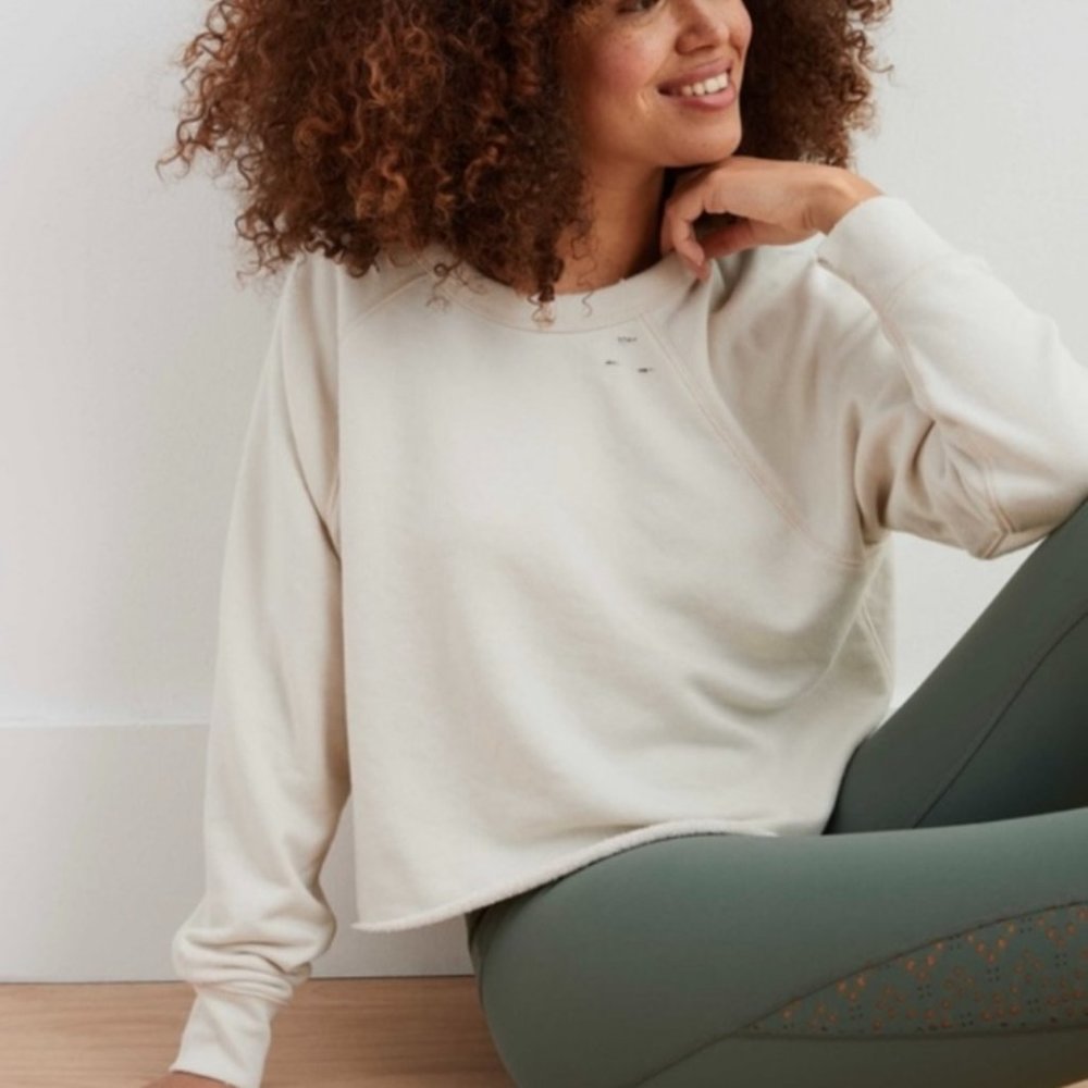 Aerie Women Sweatshirt Ivory Distressed Cropped Long Sleeve